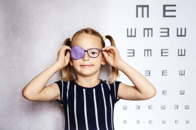 Lazy Eye (Amblyopia) Treatment in Singapore
